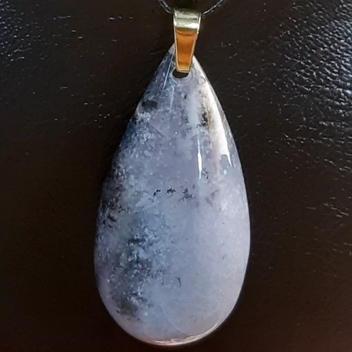 گردنبند عقیق شجر دندریتی بند چرمی